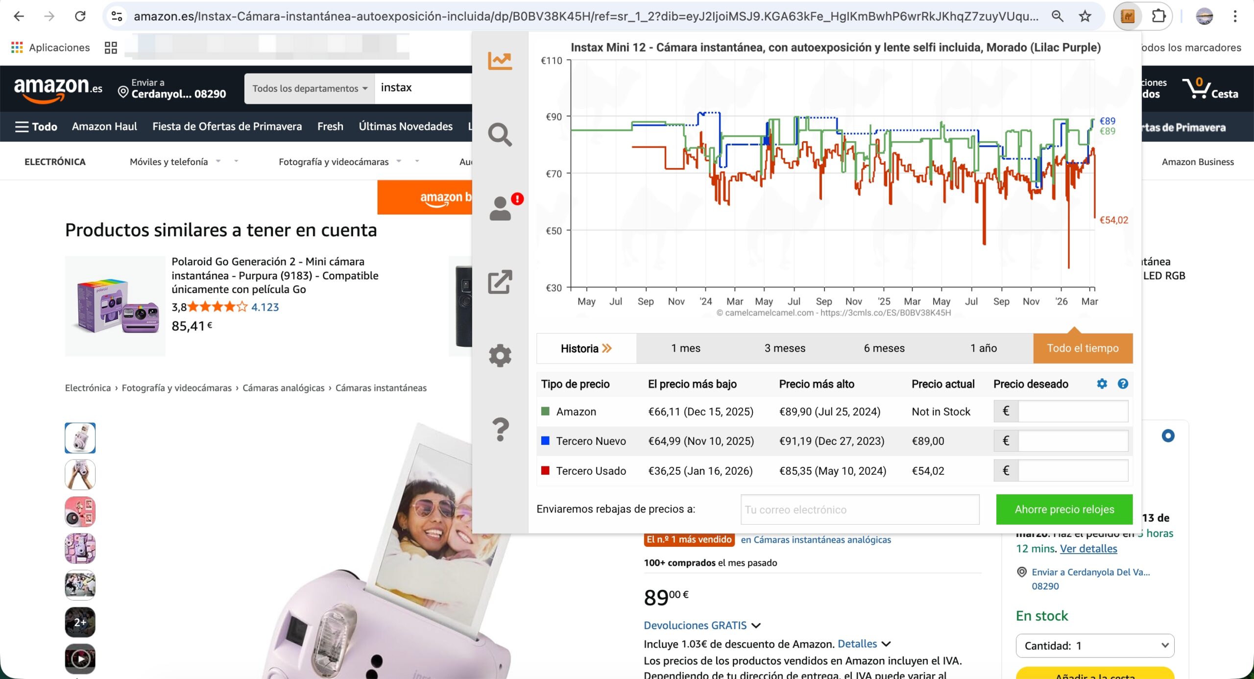 Historial de precios de Amazon con CamelCamelCamel mostrando la evolución del precio de la cámara Instax Mini 12 en distintos vendedores.